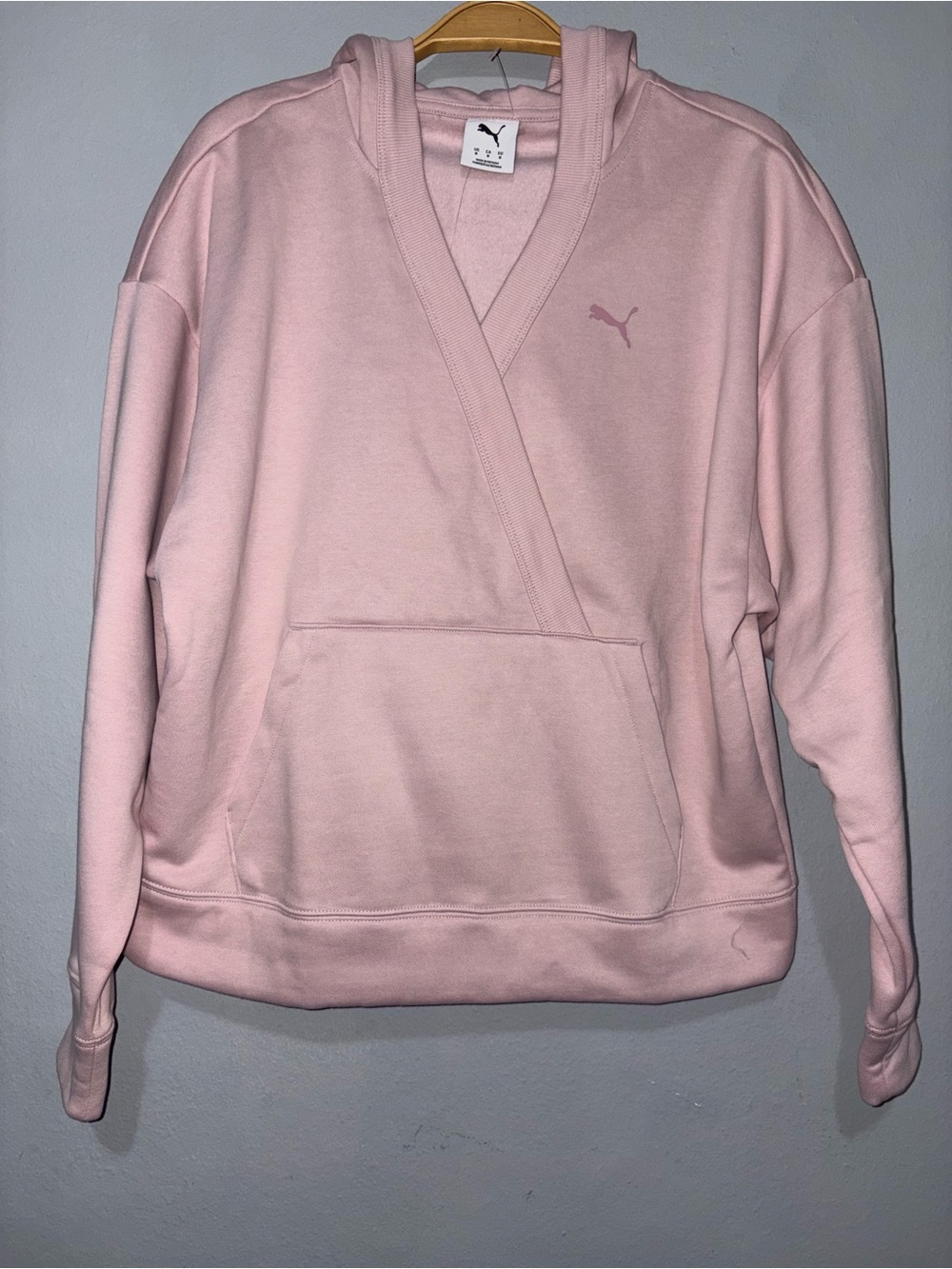 Puma Women's Light Pink V-Neck Pullover Sweater - Picture 3 of 13